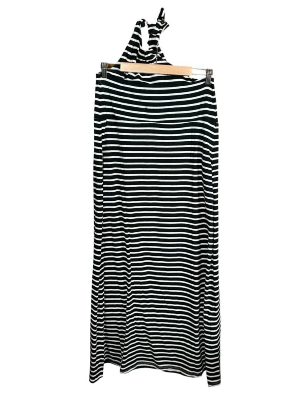 Lands’ End Black White Striped Keyhole High Halter Neck Maxi Dress Medium NWT - Picture 3 of 10
